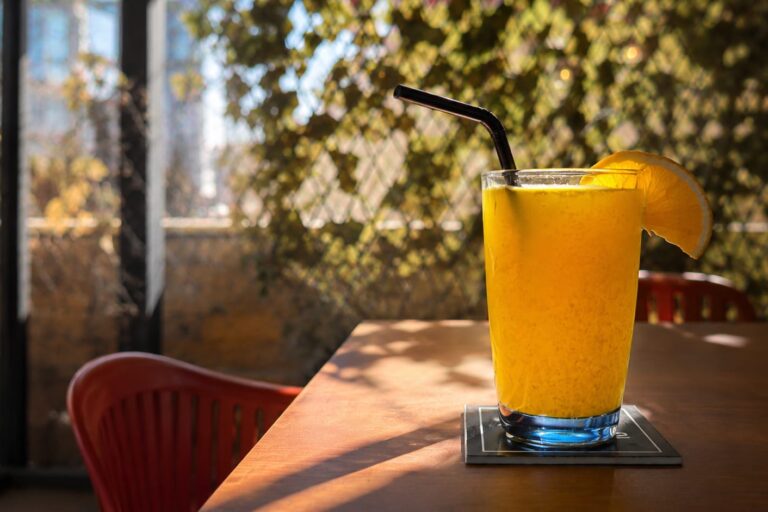 coperta-oranjada